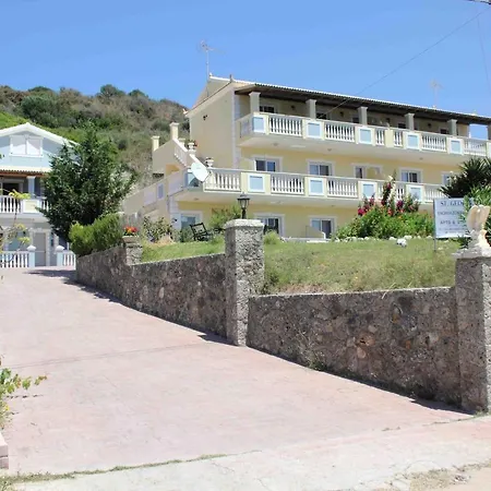 Apartahotel San George Cove